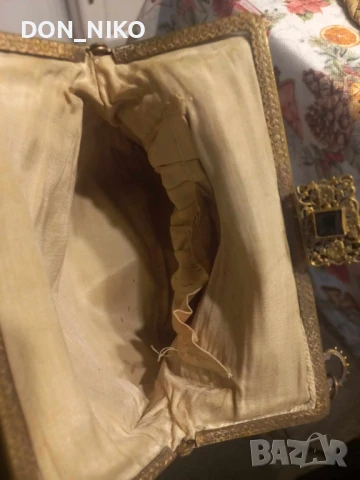 Френска дамска чанта Louis XVI от 19-ти век, снимка 2 - Антикварни и старинни предмети - 50960324