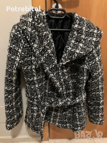 Дамско палто, снимка 2 - Палта, манта - 52306385