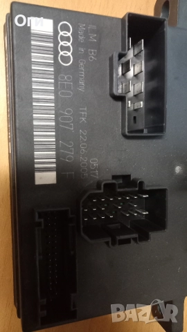 Комфорт модул за Ауди А4 В6 8E0 907 279 F, снимка 2 - Части - 52694323