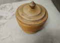 Дървена купа с капак, снимка 1 - Декорация за дома - 36163982