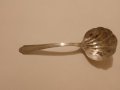 Стара лъжица за сервиране във формата на мида , снимка 9