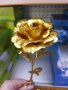 Златна роза с надпис LOVE, снимка 1 - Статуетки - 35745253