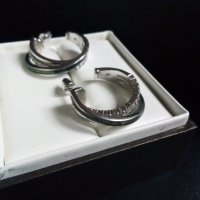"Emporio Armani "оригинал масивни сребърни обеци с циркони , снимка 2 - Обеци - 39426874