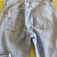 Дънки denim  със скъс. елементи и тънка лавина риза , снимка 3 - Детски панталони и дънки - 41804367