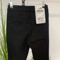 Черен панталон/дънки слим в размер 26-27 отговаря на S, снимка 11 - Дънки - 44514527
