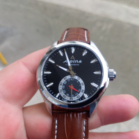 Продавам оригинален Часовник Alpina Horological Series Smartwatch Quartz Chronograph, снимка 3 - Мъжки - 36151265