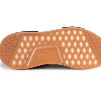  ADIDAS NMD R1 GUM SOLE  номер 44-44 2/3 оригинални маратонки , снимка 5 - Маратонки - 41497451