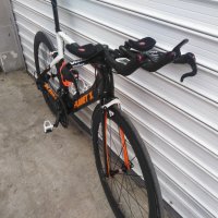 Продавам карбонов шосеен ТТ велосипед Planet X , снимка 3 - Велосипеди - 39538380