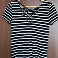 ONLY Дамска блуза рае с кръстосани ленти на гърба-размер XS/S, снимка 1 - Тениски - 42269474