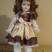 Немска порцеланова кукла , снимка 1 - Кукли - 41408837