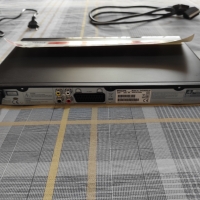 DVD player Philips , снимка 11 - Плейъри, домашно кино, прожектори - 36067838