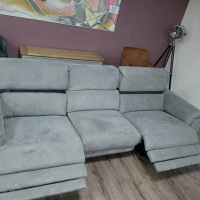 Сив диван от плат четворка с електрически релакс механизъм, снимка 5 - Дивани и мека мебел - 44701380