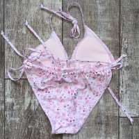 Нов бледо бебешко розово бански комплект флорален принт нежни цветя , снимка 3 - Бански костюми - 41704853