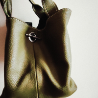 Зелена чанта от естествена кожа, снимка 4 - Чанти - 44567564