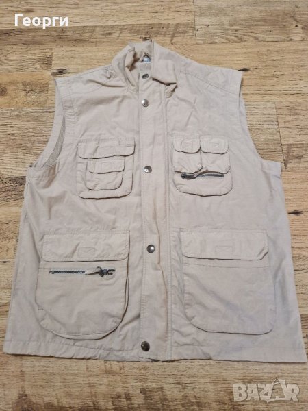 Мъжки елек с много джобове , снимка 1