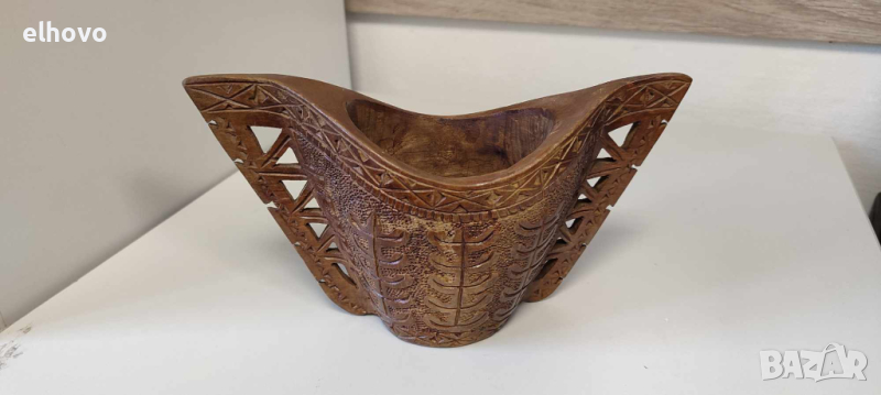 Дървена резбована чаша за пиене, снимка 1