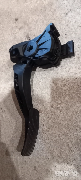 Потенциометър газ Opel Insignia, снимка 1