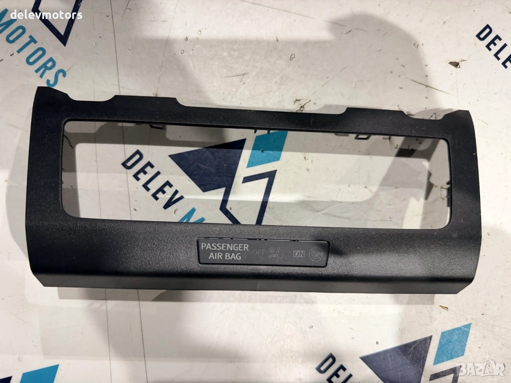 6F0857060B рамка за управление на парно, климатик от Seat Arona 1.0 TSI, двигател CHZ, 95 кс., 5 ск., снимка 1