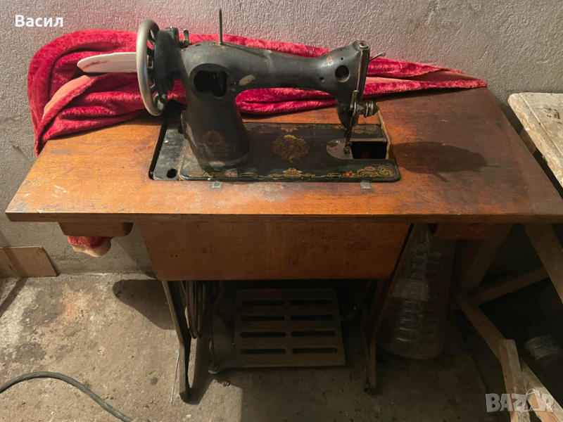 Руска шевна машина цена 40лв не работи, снимка 1