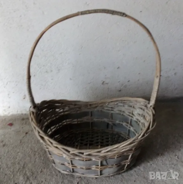 Кошница плетена сив цвят , снимка 1