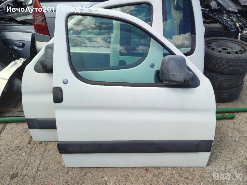 Предна дясна врата Peugeot partner Citroen Berlingo 96-08г, снимка 1