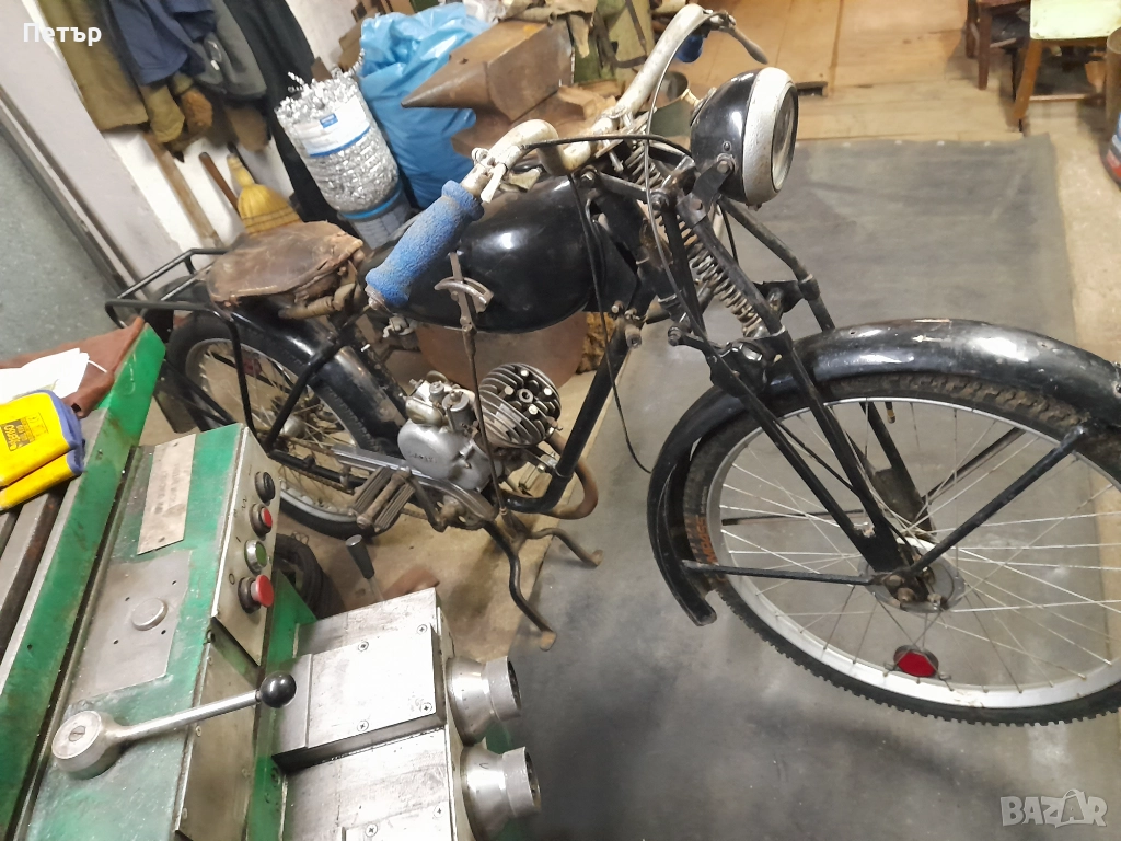 Купувам  стари мотори  преди  1960та година  Аво, Дкв, Нсу, Бмв, М-72, снимка 1