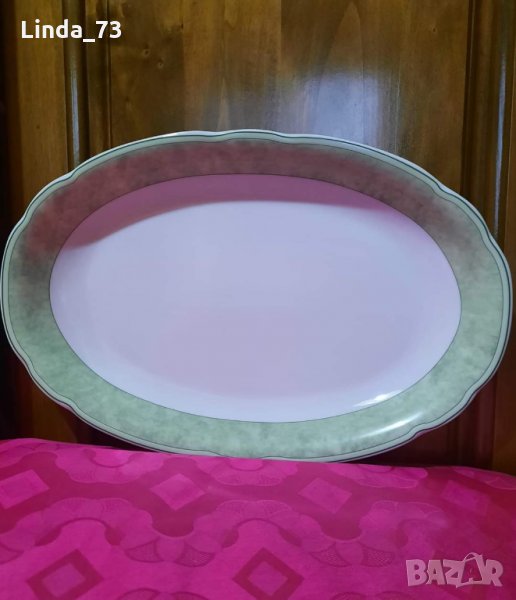 Голямо и много красиво плато със зелен кант. Маркирано - TCM" - Germany.  , снимка 1