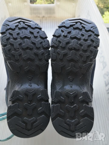 много запазени обувки ДАМСКИ-детски туристически КРОС-кънтри "Quechua" № 36, снимка 3 - Дамски боти - 51259733