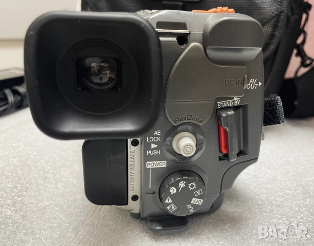 Видеокамера CANON ES60A Made in Japan, снимка 6 - Камери - 51593027