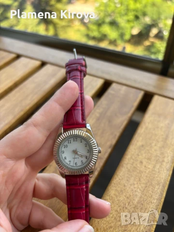 Дамски ръчен часовник, снимка 2 - Дамски - 43867109