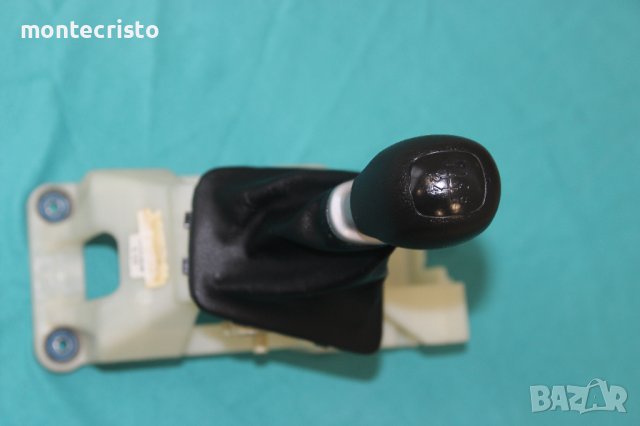 Топка скоростен лост Kia Venga (2010-2014г.) маншон скоростен лост Киа Венга, снимка 5 - Части - 42166806