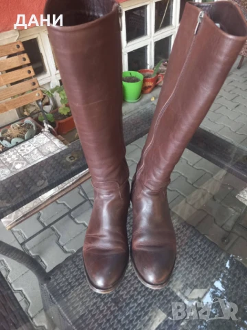 Дамски ботуши, Кожа, номер 38.Перфектни, снимка 2 - Дамски ботуши - 51239088