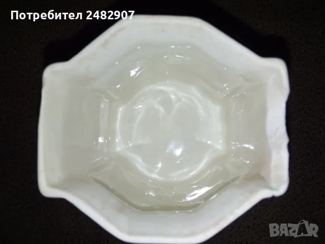 Старо порцеланово бурканче за пипер, снимка 7 - Антикварни и старинни предмети - 48895770