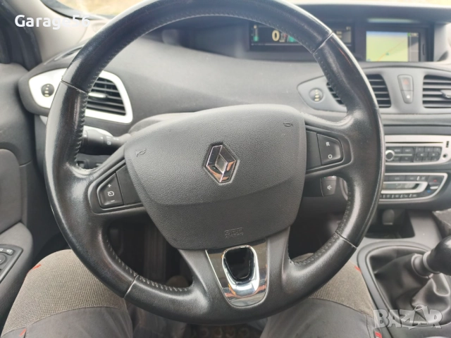 Renault Scenic 1.5dci 110к.с., снимка 9 - Автомобили и джипове - 52298789