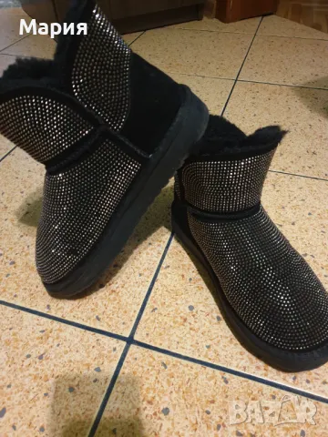 Боти тип UGG с камъни, снимка 4 - Дамски боти - 48079858