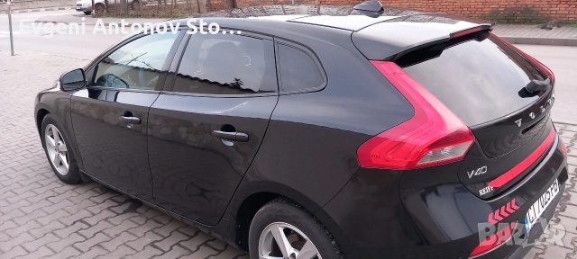 Продавам Volvo-V40 1.6D, снимка 2 - Автомобили и джипове - 52997299
