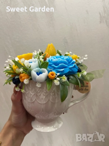 Аранжировки от ароматни сапунени цветя, снимка 9 - Подаръци за жени - 52627868