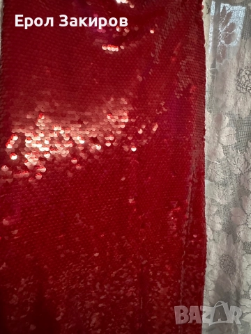 Червена пола с пайети, снимка 2 - Поли - 52880562