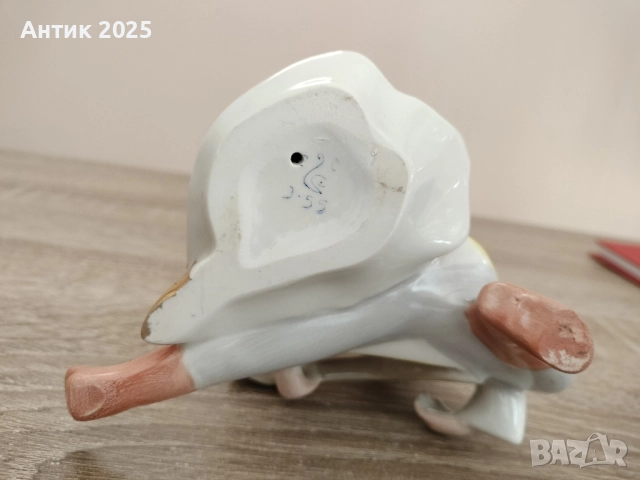 Порцеланова фигурка „Музикант и танцьорка“ (СССР), снимка 3 - Антикварни и старинни предмети - 51759203