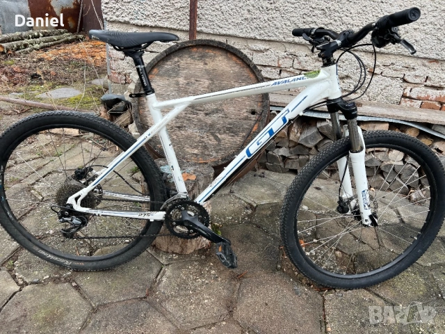 планински велосипед  GT