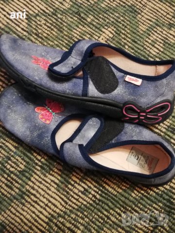 FILA+пантофи , снимка 7 - Детски боти и ботуши - 34523542