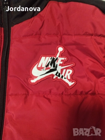 Nike Air Jordan XL дебело зимно яке с полар и вата, снимка 2 - Детски якета и елеци - 52583724
