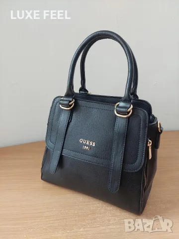 Guess ✨Дамска Чанта , снимка 2 - Чанти - 56239467