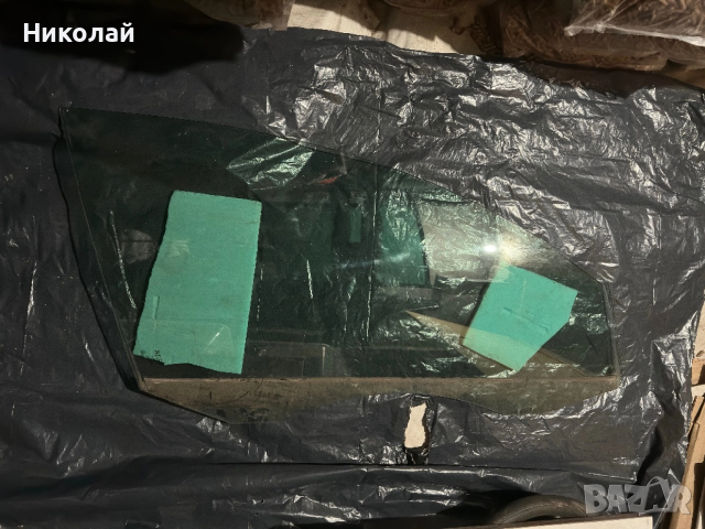 VW Passat B7 Стъкло предно ляво врата