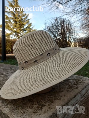 Бежова лятна капела Бежови котвички, снимка 2 - Шапки - 44223179