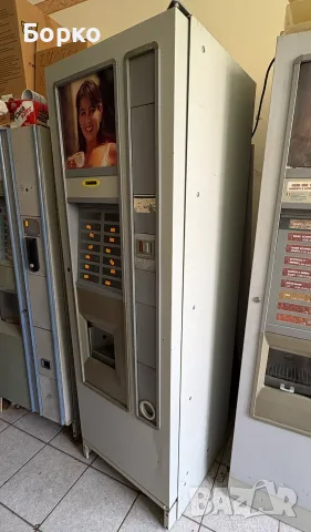 кафемашина Зануси Венеция ЛХ, Zanussi Venezia LХ кафеавтомат вендинг vending, снимка 2 - Вендинг машини - 56137165