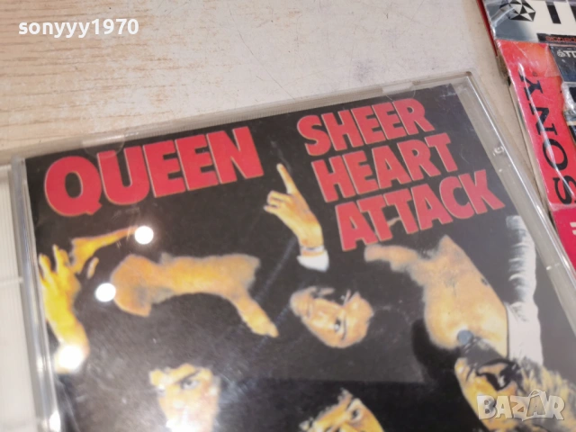 QUEEN CD 0403261619H2E6R, снимка 5 - CD дискове - 53709224