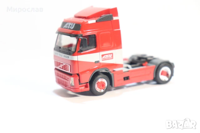 HERPA H0 1/87 VOLVO ВЛЕКАЧ КАМИОН МОДЕЛ, снимка 6 - Колекции - 50755931