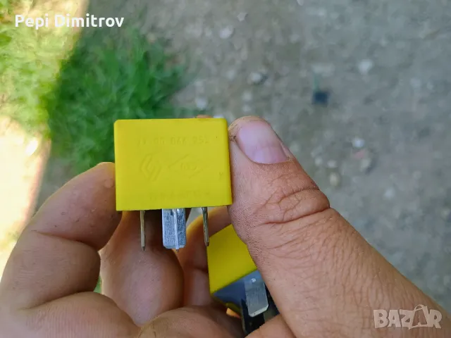  RENAULT G.Cartier РЕЛЕ 40A 7700844253, снимка 3 - Части - 50104078