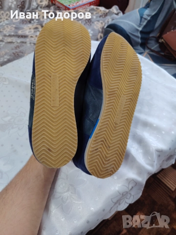 Оригинални маратонки, снимка 5 - Спортни обувки - 52950307